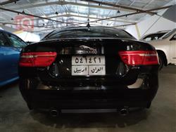 جاگوار XE